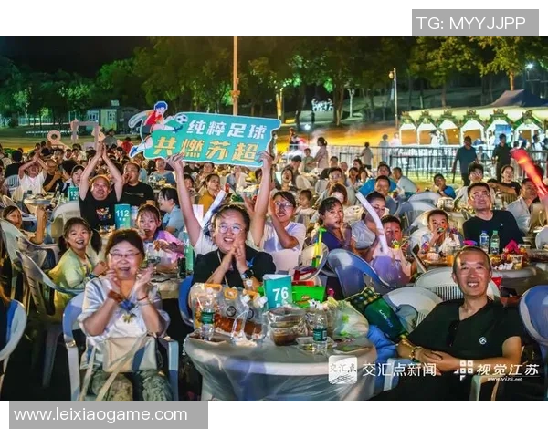 与足球明星的偶遇与成长之路我与梦想的交汇点