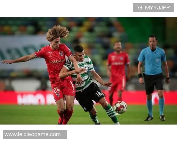 国外足球明星眼中的全球足球风云与精彩瞬间解析